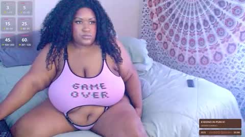 Miss Pretty online show from 10/25/25, 02:52