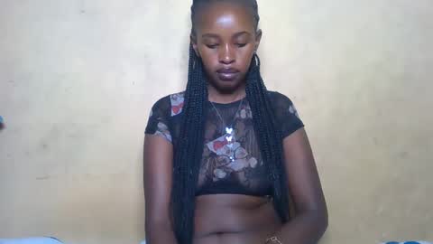 prettycarl_2 online show from 10/15/25, 02:22