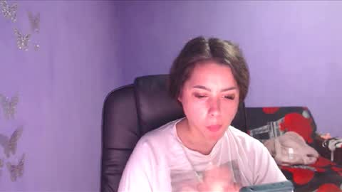 prettyjulliette online show from 01/08/25, 03:28