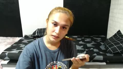 Snapshot of prettykate_04 chatting on 02/04/25, 03:26 Kate online show from 02/04/25, 03:26