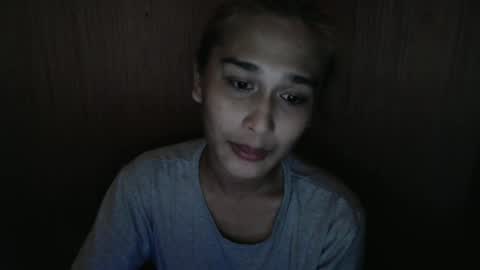 Snapshot of prettykate_04 chatting on 03/12/25, 08:19 Kate online show from 03/12/25, 08:19