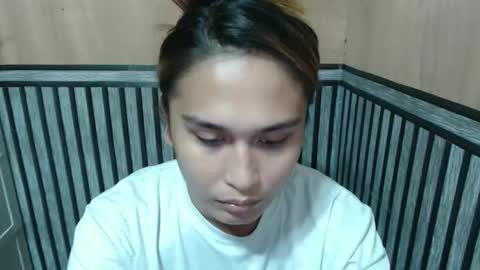 Snapshot of prettykate_04 chatting on 10/25/25, 06:54 Kate online show from 10/25/25, 06:54