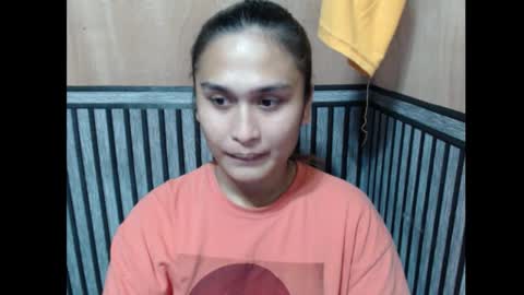 Snapshot of prettykate_04 chatting on 11/02/25, 11:12 Kate online show from 11/02/25, 11:12