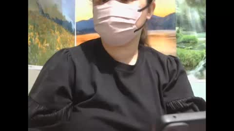 Nhing online show from 10/13/25, 12:38