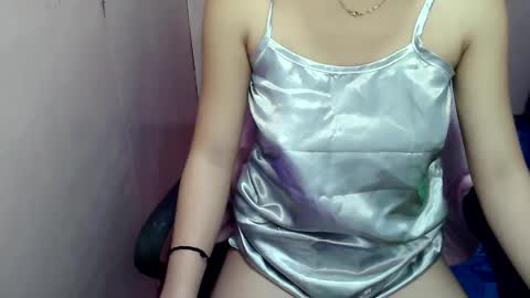Snapshot of prettyslutbabe chatting on 03/03/25, 01:42 prettyslutbabe online show from 03/03/25, 01:42
