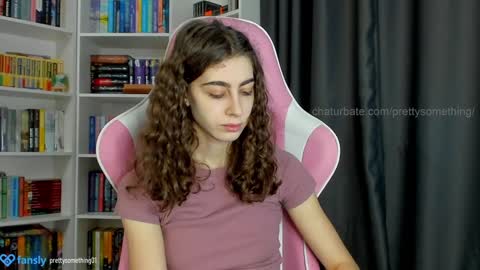 Snapshot of prettysomething chatting on 12/09/24, 06:03 Sophie next stream will be at Monday i will wait you guys online show from 12/09/24, 06:03