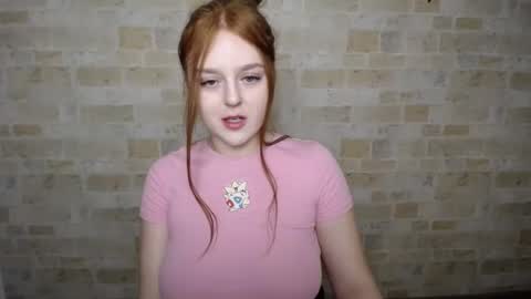 Snapshot of prettyvalerii_ chatting on 02/27/25, 05:15 Valeri online show from 02/27/25, 05:15