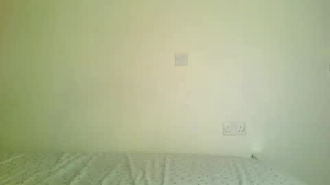 prettyvishy online show from 10/28/25, 05:37