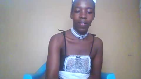 Snapshot of prettyzuzu chatting on 09/12/25, 06:46 prettyzuzu online show from 09/12/25, 06:46