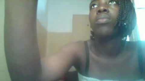 Snapshot of prettyzuzu chatting on 09/20/25, 07:31 prettyzuzu online show from 09/20/25, 07:31