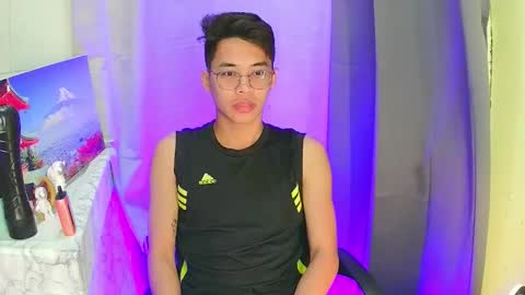 Snapshot of prince_harrison chatting on 10/23/25, 07:01 prince_harrison online show from 10/23/25, 07:01