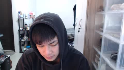 Snapshot of princeadrianx chatting on 01/16/25, 10:42 Prince Adrian online show from 01/16/25, 10:42