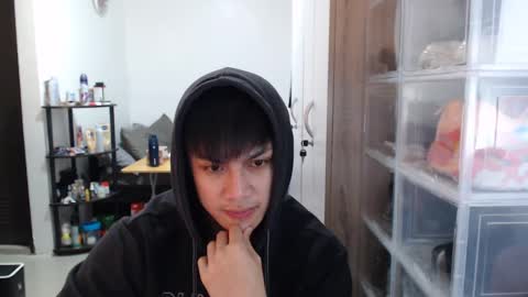 Snapshot of princeadrianx chatting on 01/30/25, 06:32 Prince Adrian online show from 01/30/25, 06:32