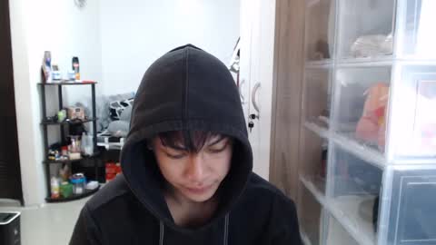 Snapshot of princeadrianx chatting on 02/28/25, 06:54 Prince Adrian online show from 02/28/25, 06:54