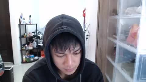 Snapshot of princeadrianx chatting on 03/03/25, 04:35 Prince Adrian online show from 03/03/25, 04:35