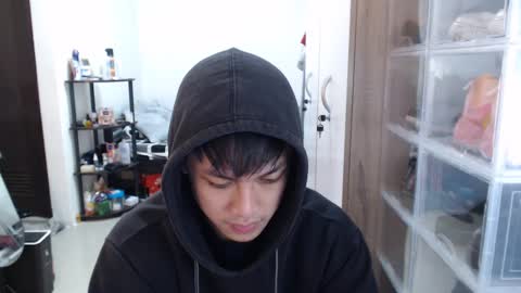 Snapshot of princeadrianx chatting on 03/05/25, 06:01 Prince Adrian online show from 03/05/25, 06:01