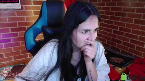 Leia online show from 02/11/25, 04:35