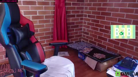 Leia online show from 02/12/25, 01:27