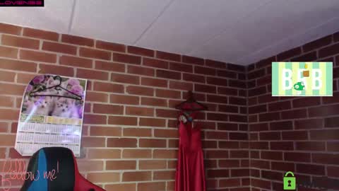 Leia online show from 02/25/25, 01:17