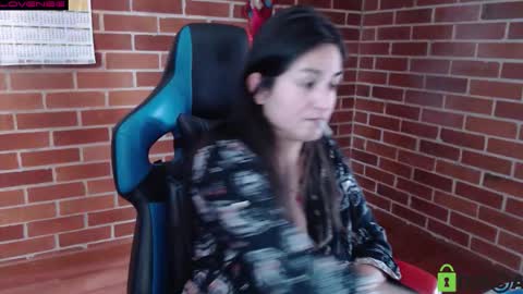 Leia online show from 09/20/25, 02:07