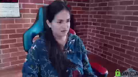 Leia online show from 09/24/25, 02:09