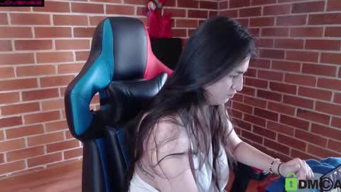 Leia online show from 10/06/25, 02:36