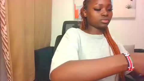 princess online show from 11/07/25, 05:46