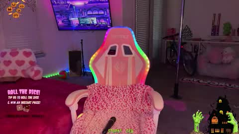 Cece  NEXT LIVESTREAM -- DEC. 4th  7 PM CST online show from 10/29/25, 11:50