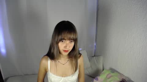Snapshot of princess_emily69 chatting on 01/03/25, 03:01 Emily online show from 01/03/25, 03:01