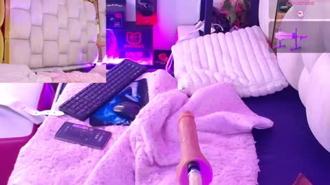 Snapshot of princess_helena_ chatting on 01/26/25, 07:21 princess helena  online show from 01/26/25, 07:21