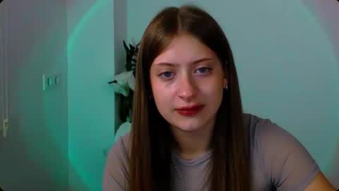 Snapshot of princess_lilit chatting on 09/24/25, 02:09 lilit online show from 09/24/25, 02:09