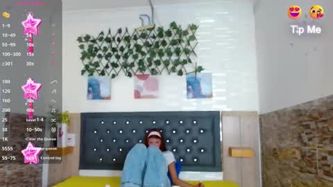 Princess Martinez online show from 10/28/25, 03:36