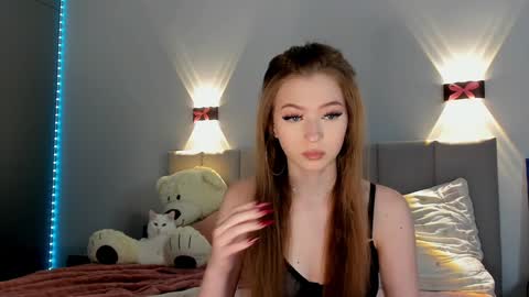 Snapshot of princess_nier chatting on 01/14/25, 03:01 Princess Diana online show from 01/14/25, 03:01