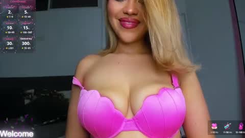 Snapshot of princessagt chatting on 09/16/25, 10:11 Call Me Cloe online show from 09/16/25, 10:11