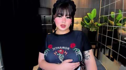 Snapshot of princesshugecummer chatting on 02/19/25, 07:48 Astrid Ley online show from 02/19/25, 07:48