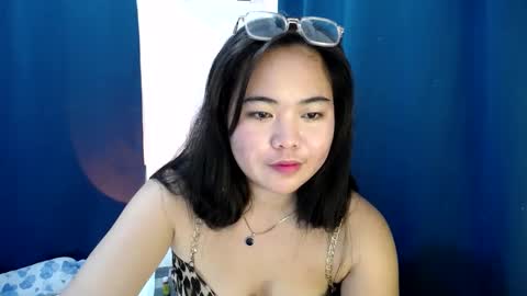 Snapshot of princessnaughty69 chatting on 12/06/24, 06:06 SweetyHeart online show from 12/06/24, 06:06