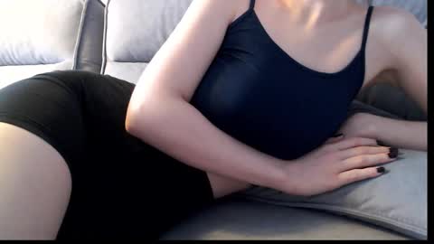 Kris3 online show from 11/05/25, 05:07