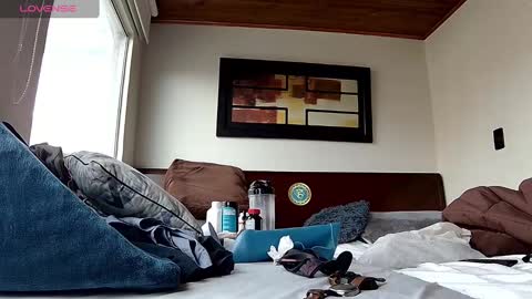 Probardetodo independent model online show from 10/18/25, 08:31