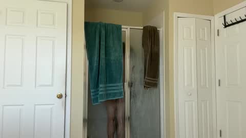 Snapshot of productivepussy chatting on 11/13/25, 05:01 ProductivePorn online show from 11/13/25, 05:01