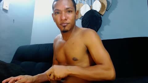 Grande y Gruesa online show from 12/14/24, 05:51