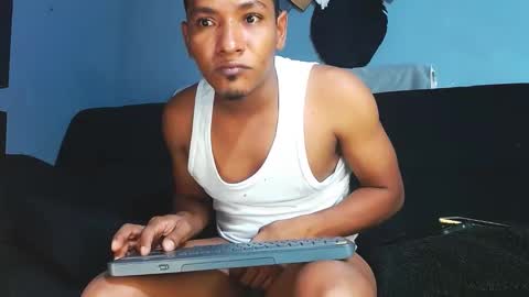 Snapshot of prometo23cm chatting on 11/01/25, 03:19 Grande y Gruesa online show from 11/01/25, 03:19