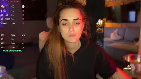 Queen of Pain online show from 10/15/25, 04:29