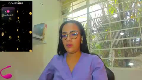 psique_naughty2 online show from 01/22/25, 12:06