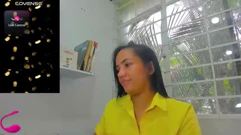 psique_naughty2 online show from 03/05/25, 04:35