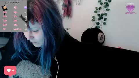 OlivePsy online show from 10/30/25, 09:26