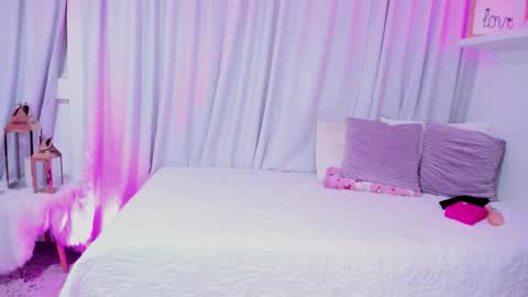 Snapshot of pucca7 chatting on 11/22/25, 11:42 Pucca online show from 11/22/25, 11:42