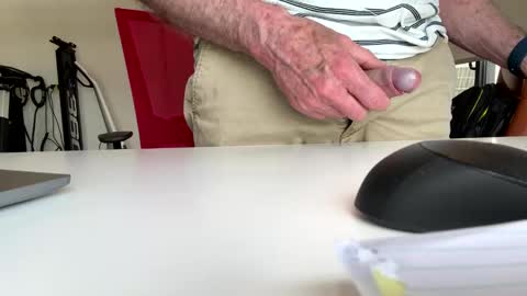 puffiest online show from 12/03/24, 01:30