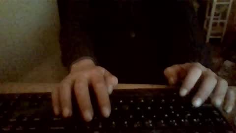 pup_y online show from 11/22/25, 10:09