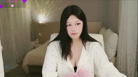 puppymango66 online show from 11/18/25, 07:57