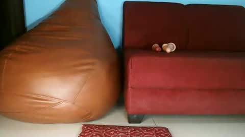 Pureannuals online show from 11/20/25, 03:28